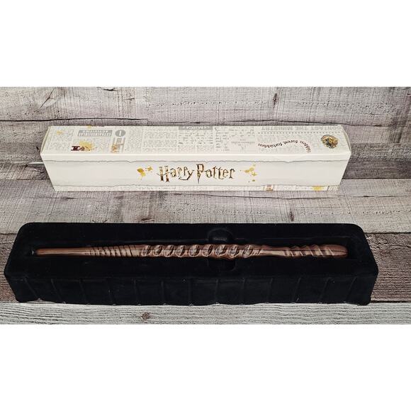 HARRY POTTER Cho Chang WAND Ministry of Magic Mystery Wand - Picture 1 of 6